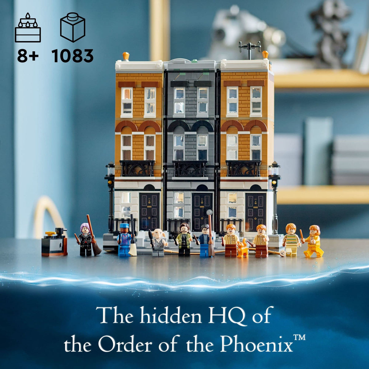 Building Set with 9 Minifigures U701